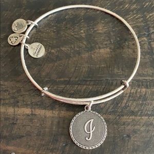 ⚙️TARNISHED ALEX AND ANI⚙️